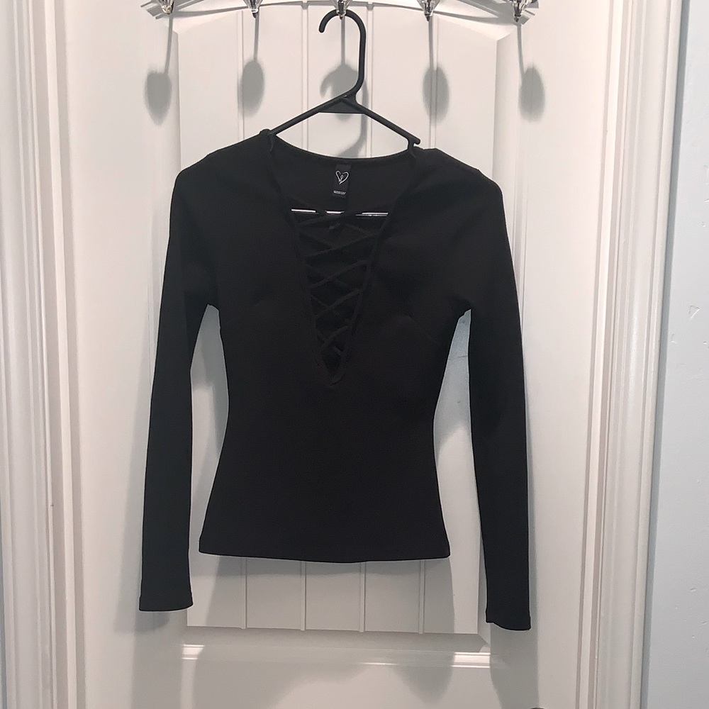 Windsor lace up top, size S